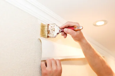 Pose de papier peint à la Bouëxière — revêtements muraux et toiles de verre
